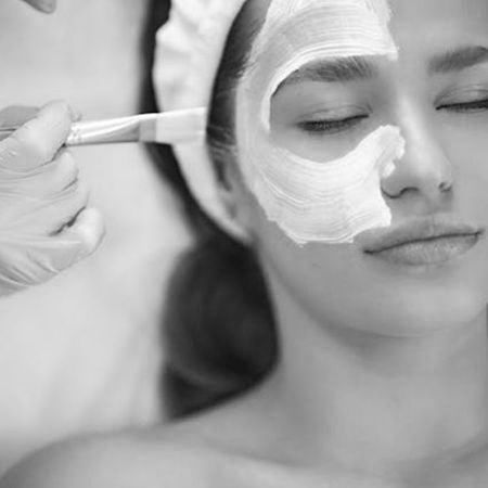 Bild für Kategorie Gesichtsbehandlungen